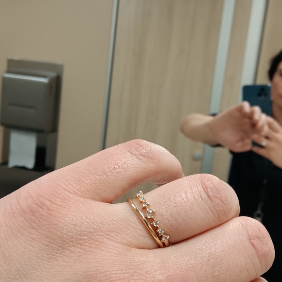 Catbird 14k gold Snow Queen Ring sz 8 1/2 real diamonds - Picture 15 of 16